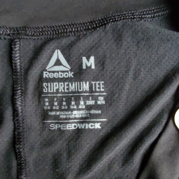 Women's Reebok Tee - Picture 8 of 8